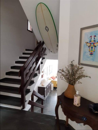 Imagem Casa com 5 Quartos à Venda, 553 m² em Jardim Tres Marias - Guaruja