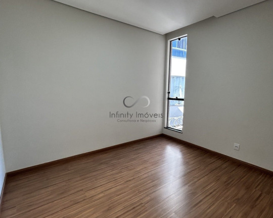 Imagem Casa com 3 Quartos à Venda, 238 m² em Novo Santos Dumont - Lagoa Santa Imagem Casa com 3 Quartos à Venda, 238 m² em Novo Santos Dumont - Lagoa Santa