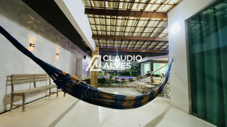 Imagem Casa com 3 Quartos à Venda, 300 m² em Cidade Nova - Feira De Santana Imagem Casa com 3 Quartos à Venda, 300 m² em Cidade Nova - Feira De Santana