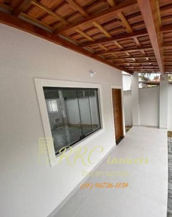 Imagem Casa com 2 Quartos à Venda, 76 m² em Indaiá - Bertioga