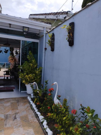 Imagem Casa com 3 Quartos à Venda, 171 m² em Flórida - Praia Grande Imagem Casa com 3 Quartos à Venda, 171 m² em Flórida - Praia Grande