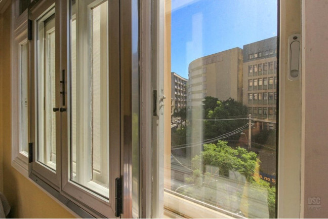 Imagem Apartamento com 2 Quartos à Venda, 96 m² em Centro Histórico - Porto Alegre
