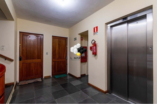 Imagem Apartamento com 3 Quartos à Venda, 73 m² em Jardim Itu - Porto Alegre Imagem Apartamento com 3 Quartos à Venda, 73 m² em Jardim Itu - Porto Alegre