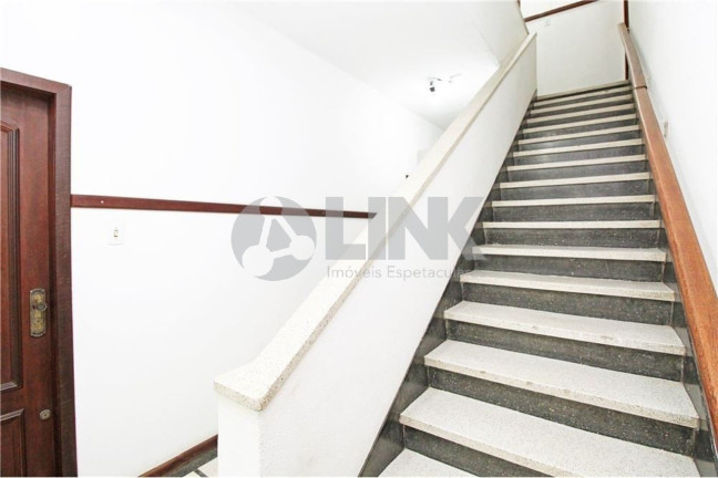 Imagem Apartamento com 2 Quartos à Venda, 68 m² em Santo Antônio - Porto Alegre Imagem Apartamento com 2 Quartos à Venda, 68 m² em Santo Antônio - Porto Alegre