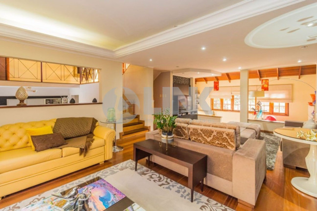 Imagem Casa com 4 Quartos à Venda, 422 m² em Jardim Itu - Porto Alegre
