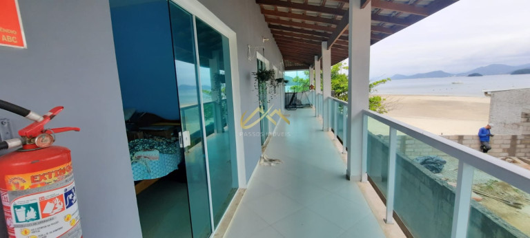 Imagem Casa com 4 Quartos à Venda, 280 m² em Tabatinga - Caraguatatuba