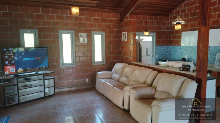 Imagem Casa com 3 Quartos à Venda, 250 m² em Centro - Ibiúna