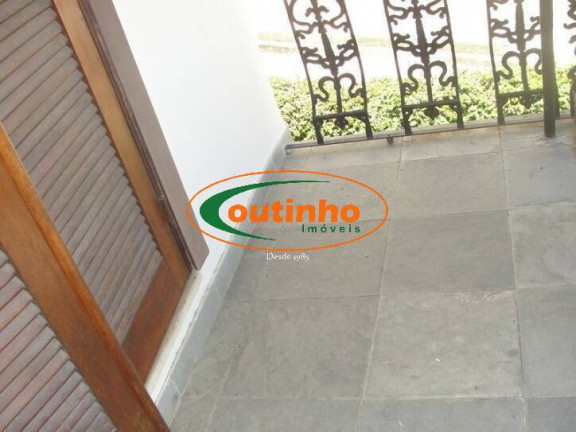 Imagem Casa com 3 Quartos à Venda, 199 m² em Tijuca - Rio De Janeiro Imagem Casa com 3 Quartos à Venda, 199 m² em Tijuca - Rio De Janeiro