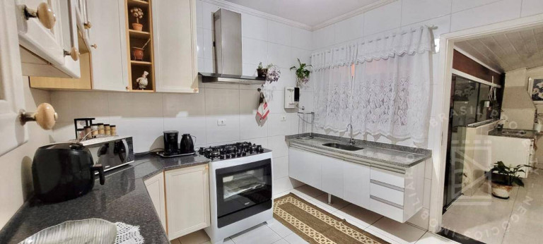 Imagem Casa com 3 Quartos à Venda, 157 m² em Jardim Santa Maria - Jacareí Imagem Casa com 3 Quartos à Venda, 157 m² em Jardim Santa Maria - Jacareí