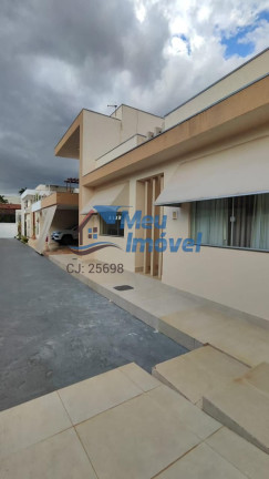 Imagem Imóvel com 3 Quartos à Venda, 250 m² em Setor Habitacional Vicente Pires - Brasília Imagem Imóvel com 3 Quartos à Venda, 250 m² em Setor Habitacional Vicente Pires - Brasília