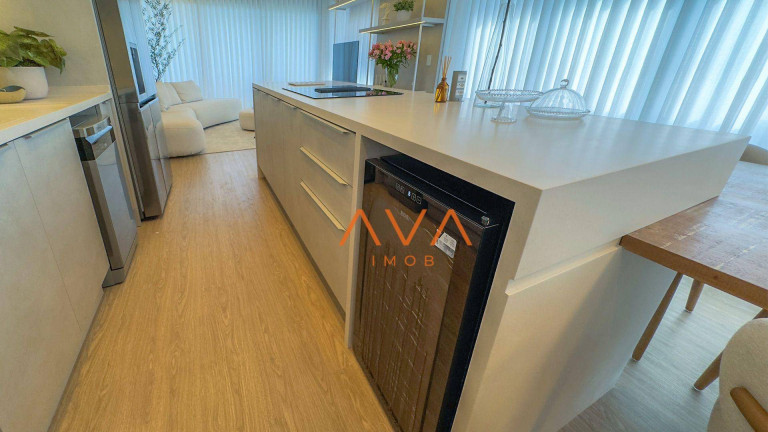 Imagem Apartamento com 2 Quartos à Venda, 85 m² em Jurerê - Florianópolis