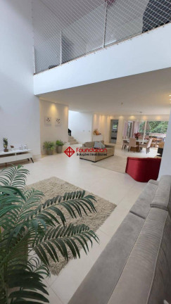 Casa de Condomínio com 4 Quartos à Venda,  em Bosque Do Vianna - Cotia