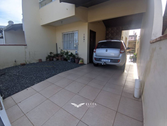 Imagem Sobrado com 3 Quartos à Venda, 138 m² em Jardim Icaraí - Barra Velha