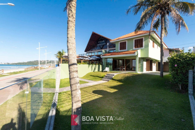 Casa com 4 Quartos à Venda, 153 m² em Bombas - Bombinhas