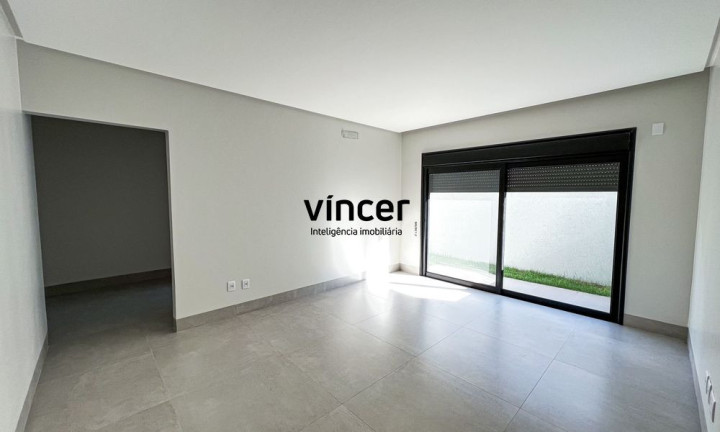 Imagem Casa com 4 Quartos à Venda, 245 m² em Residencial Goiânia Golfe Clube - Goiânia