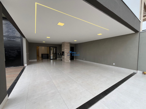 Imagem Casa com 4 Quartos à Venda, 250 m² em Setor Habitacional Vicente Pires - Brasília Imagem Casa com 4 Quartos à Venda, 250 m² em Setor Habitacional Vicente Pires - Brasília
