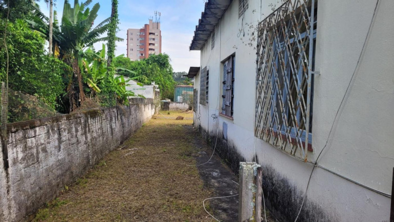 Imagem Terreno à Venda, 199 m² em América - Joinville Imagem Terreno à Venda, 199 m² em América - Joinville