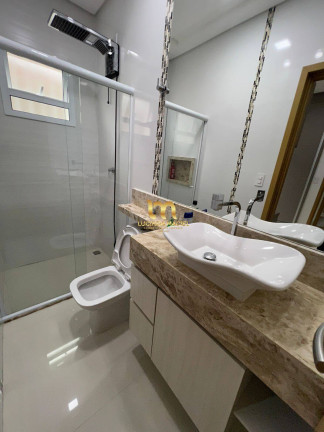Imagem Casa com 3 Quartos à Venda, 180 m² em Maracanã - Praia Grande Imagem Casa com 3 Quartos à Venda, 180 m² em Maracanã - Praia Grande