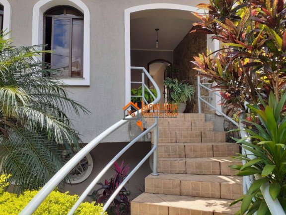 Imagem Casa com 3 Quartos à Venda, 398 m² em Vila Galvão - Guarulhos Imagem Casa com 3 Quartos à Venda, 398 m² em Vila Galvão - Guarulhos