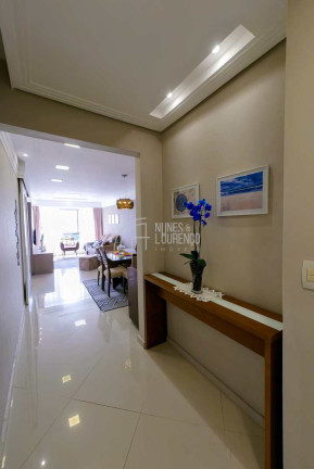 Imagem Apartamento com 2 Quartos à Venda, 78 m² em Embaré - Santos