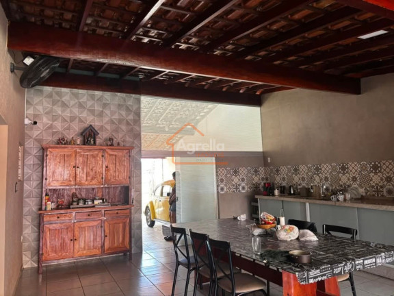 Imagem Casa com 3 Quartos à Venda, 184 m² em Jardim Flamboyant - Mogi Mirim