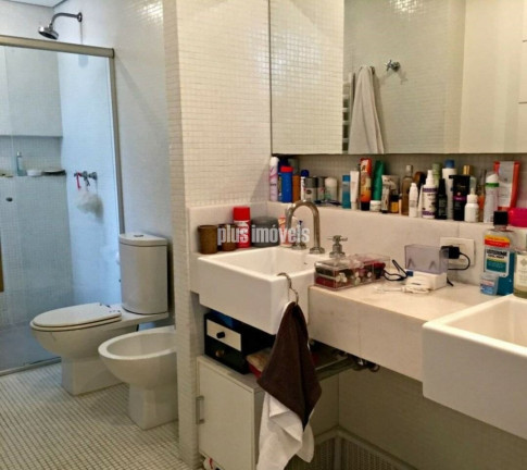 Imagem Apartamento com 3 Quartos à Venda, 248 m² em Panamby - São Paulo Imagem Apartamento com 3 Quartos à Venda, 248 m² em Panamby - São Paulo