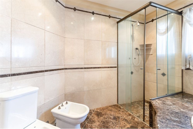 Imagem Casa com 3 Quartos à Venda, 530 m² em Jardim Avelino - São Paulo