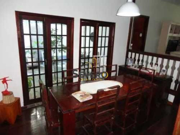 Imagem Casa com 4 Quartos à Venda, 220 m² em Rio Do Ouro - Niterói Imagem Casa com 4 Quartos à Venda, 220 m² em Rio Do Ouro - Niterói