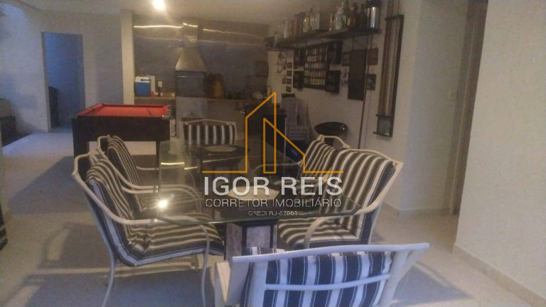 Imagem Casa de Condomínio com 4 Quartos à Venda, 480 m² em Parque Califórnia - Campos Dos Goytacazes