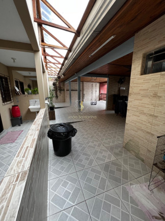 Imagem Casa com 10 Quartos à Venda, 350 m² em Cohapar - Guaratuba Imagem Casa com 10 Quartos à Venda, 350 m² em Cohapar - Guaratuba
