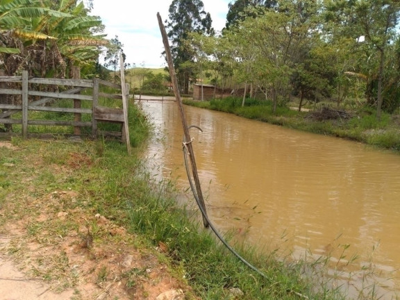 Imagem Fazenda à Venda, 120 m² em Centro - Paraibuna Imagem Fazenda à Venda, 120 m² em Centro - Paraibuna