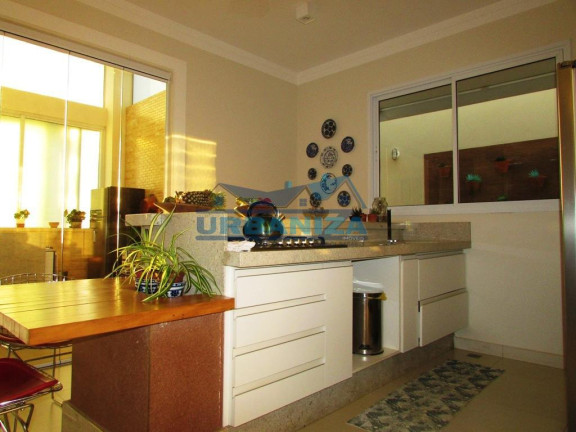 Imagem Casa com 3 Quartos à Venda, 622 m² em Condomínio San Marino - Birigui