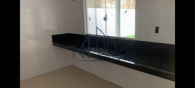 Imagem Casa com 2 Quartos à Venda, 180 m² em Parque Hayala - Aparecida De Goiânia