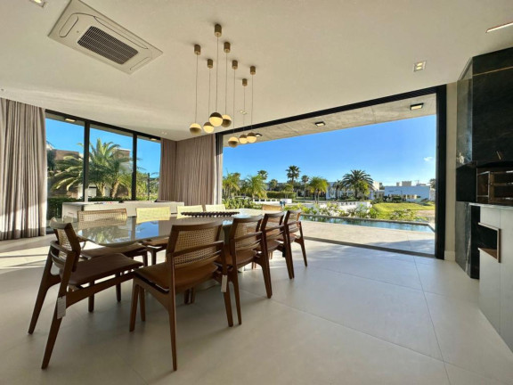 Imagem Casa com 5 Quartos à Venda, 427 m² em -- - Xangri-la