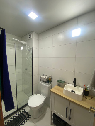 Imagem Apartamento com 2 Quartos à Venda, 55 m² em Olaria - Canoas Imagem Apartamento com 2 Quartos à Venda, 55 m² em Olaria - Canoas
