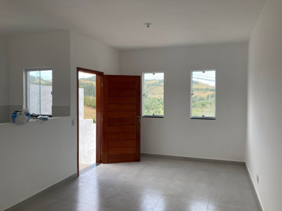 Casa com 2 Quartos à Venda, 61 m² em Jardim Marlene Miranda - Taubaté