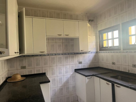 Imagem Casa com 3 Quartos para Alugar, 192 m² em Parque Suzano - Suzano