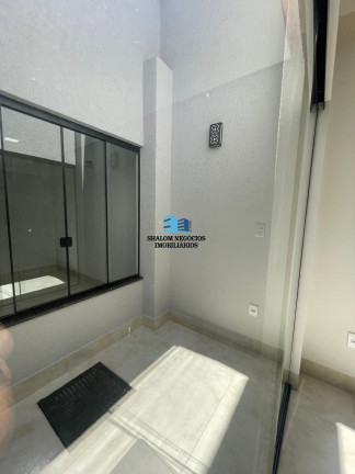 Imagem Casa com 3 Quartos à Venda, 143 m² em Jd América - Goiânia