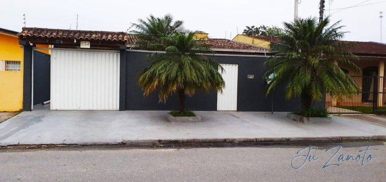 Imagem Casa com 4 Quartos à Venda, 218 m² em Cohapar - Matinhos Imagem Casa com 4 Quartos à Venda, 218 m² em Cohapar - Matinhos