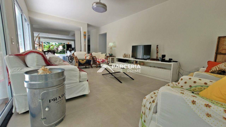 Imagem Casa com 5 Quartos à Venda, 395 m² em Riviera Módulo 18 - Bertioga Imagem Casa com 5 Quartos à Venda, 395 m² em Riviera Módulo 18 - Bertioga