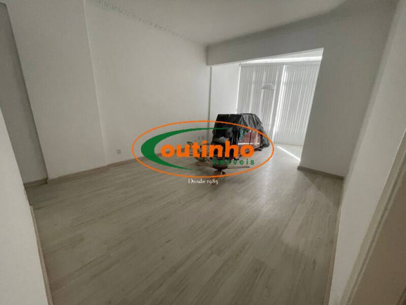 Imagem Apartamento com 3 Quartos à Venda, 110 m² em Tijuca - Rio De Janeiro Imagem Apartamento com 3 Quartos à Venda, 110 m² em Tijuca - Rio De Janeiro