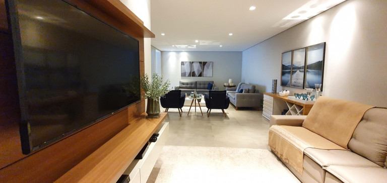 Imagem Casa com 4 Quartos à Venda, 350 m² em Serrinha - Bragança Paulista Imagem Casa com 4 Quartos à Venda, 350 m² em Serrinha - Bragança Paulista