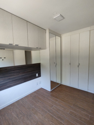 Imagem Apartamento com 2 Quartos à Venda, 50 m² em Azenha - Porto Alegre