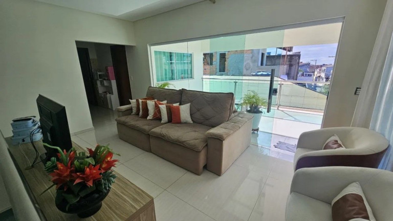 Imagem Casa com 3 Quartos à Venda, 200 m² em Jardim Nova Esperança - Salvador Imagem Casa com 3 Quartos à Venda, 200 m² em Jardim Nova Esperança - Salvador