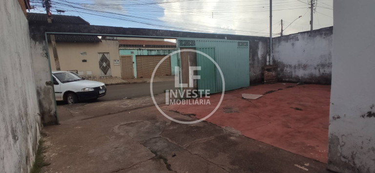 Imagem Casa com 3 Quartos à Venda, 360 m² em Parque Oeste Industrial - Goiânia Imagem Casa com 3 Quartos à Venda, 360 m² em Parque Oeste Industrial - Goiânia