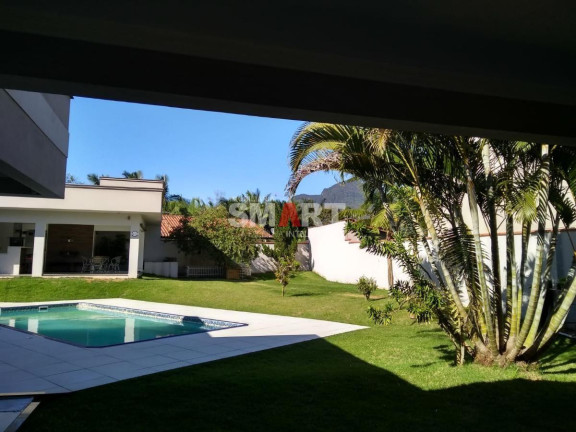 Casa com 3 Quartos à Venda, 289 m² em Centro - Guaramirim