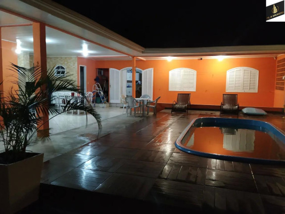 Imagem Casa com 6 Quartos à Venda, 210 m² em Sertãozinho - Matinhos