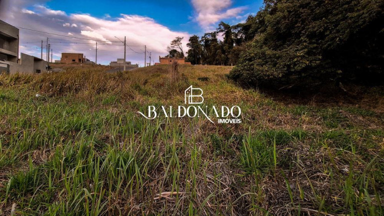 Imagem Terreno à Venda, 211 m² em Centro - Extrema Imagem Terreno à Venda, 211 m² em Centro - Extrema