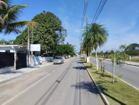 Imagem Casa com 4 Quartos à Venda, 382 m² em Costeira - Balneário Barra Do Sul Imagem Casa com 4 Quartos à Venda, 382 m² em Costeira - Balneário Barra Do Sul