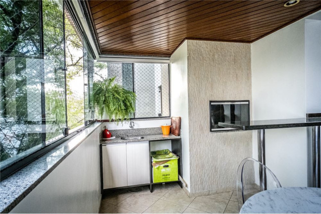 Imagem Imóvel com 2 Quartos à Venda, em Petrópolis - Porto Alegre Imagem Imóvel com 2 Quartos à Venda, em Petrópolis - Porto Alegre